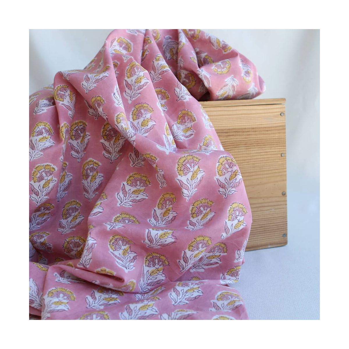 Ishara - Tissu indien en coton imprimé main Hand Block