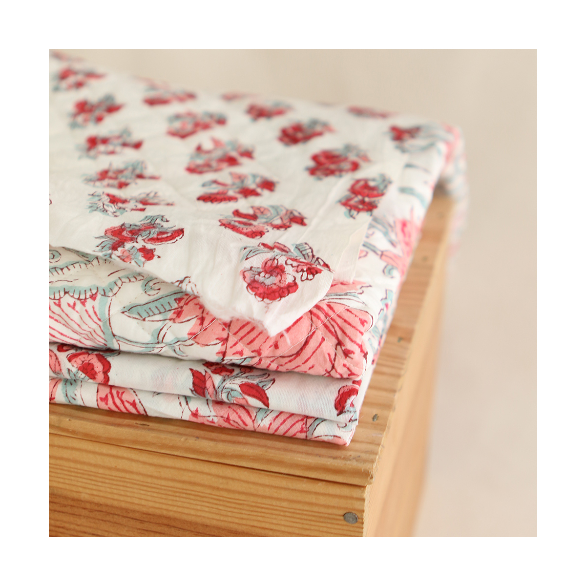 Yamini - Tissu indien matelassé double face coton hand block teal largeur 100cm