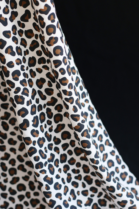 Lea - Viscose écru imprimé exclusif Graou