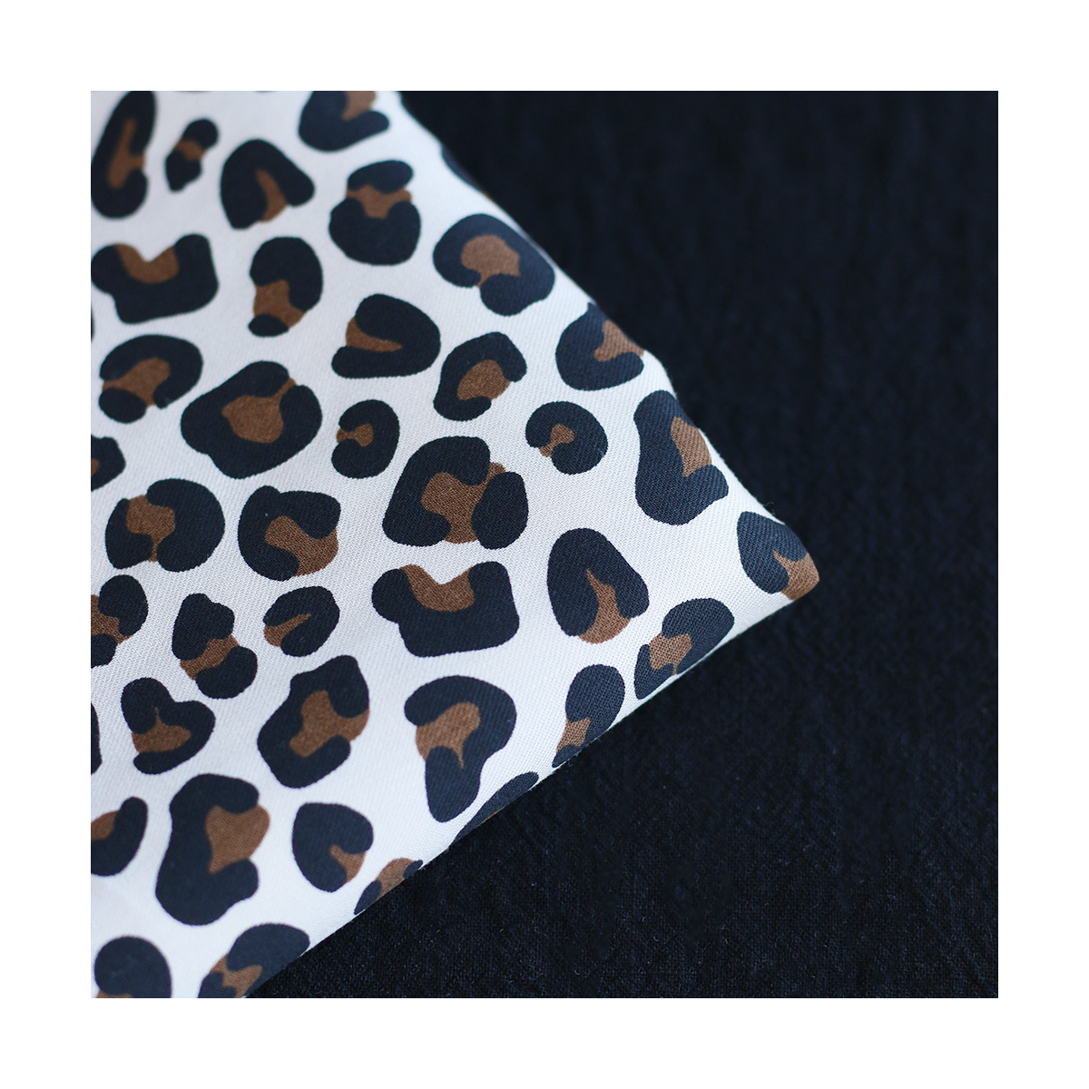 Lea - Viscose écru imprimé exclusif Graou