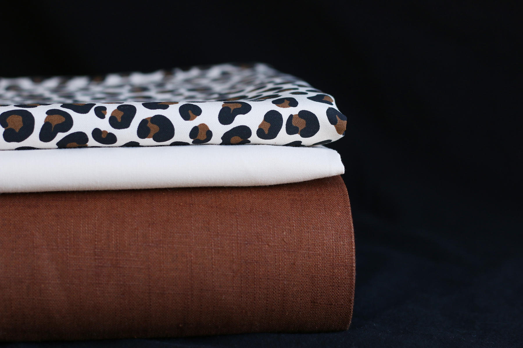 Lea - Viscose écru imprimé exclusif Graou