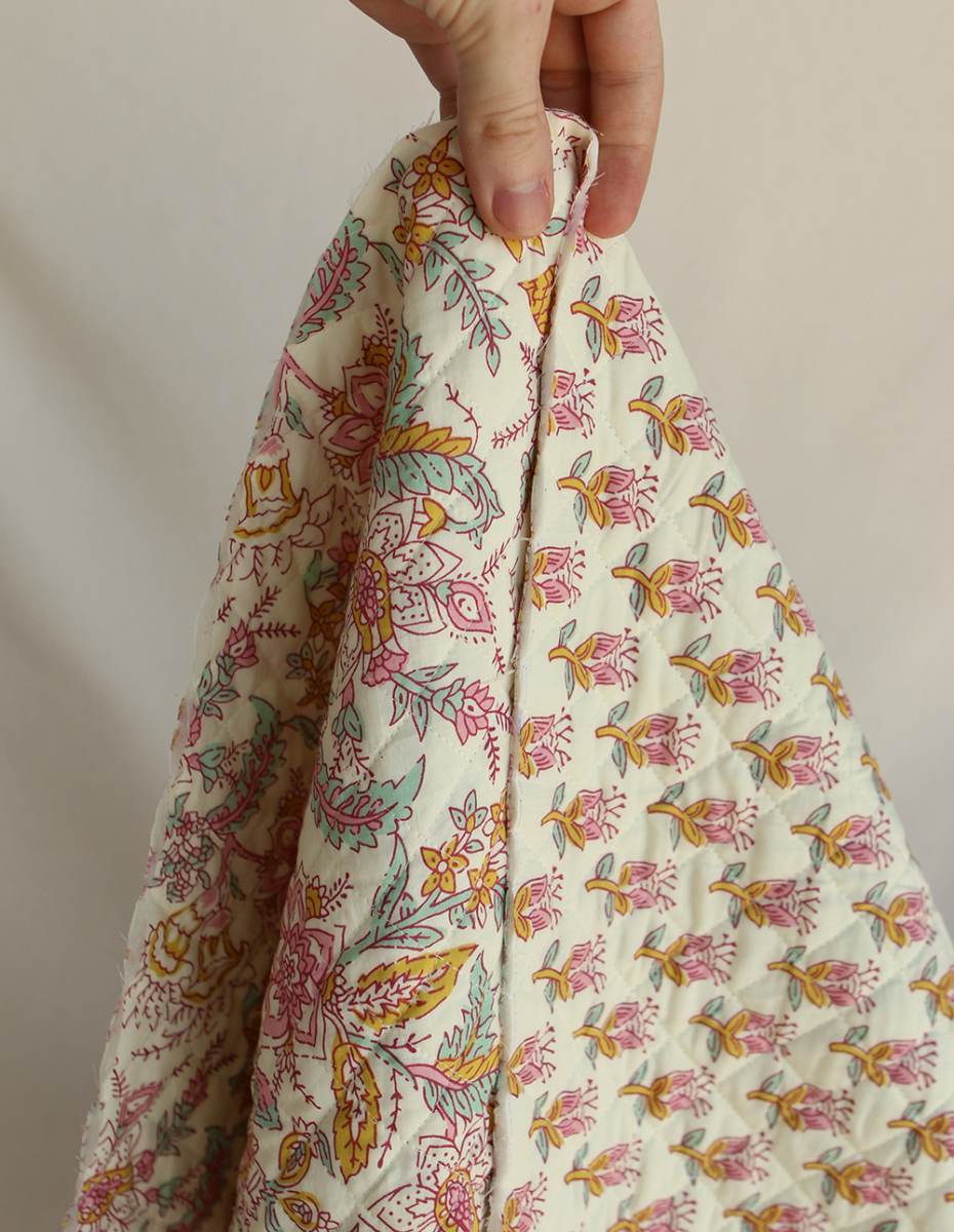 Naveen - Tissu indien matelassé double face coton hand block largeur 100cm