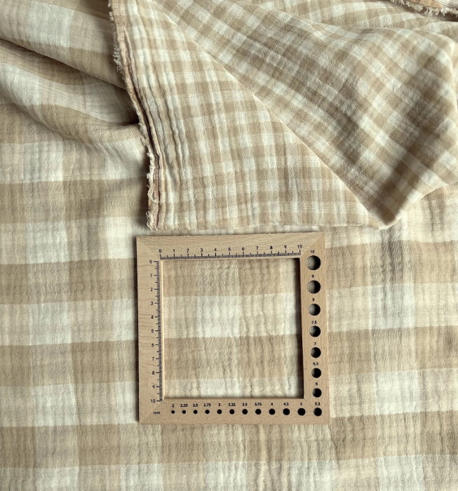 Double gaze de coton vichy réversible écru / sable Qualité Oeko-tex - 7