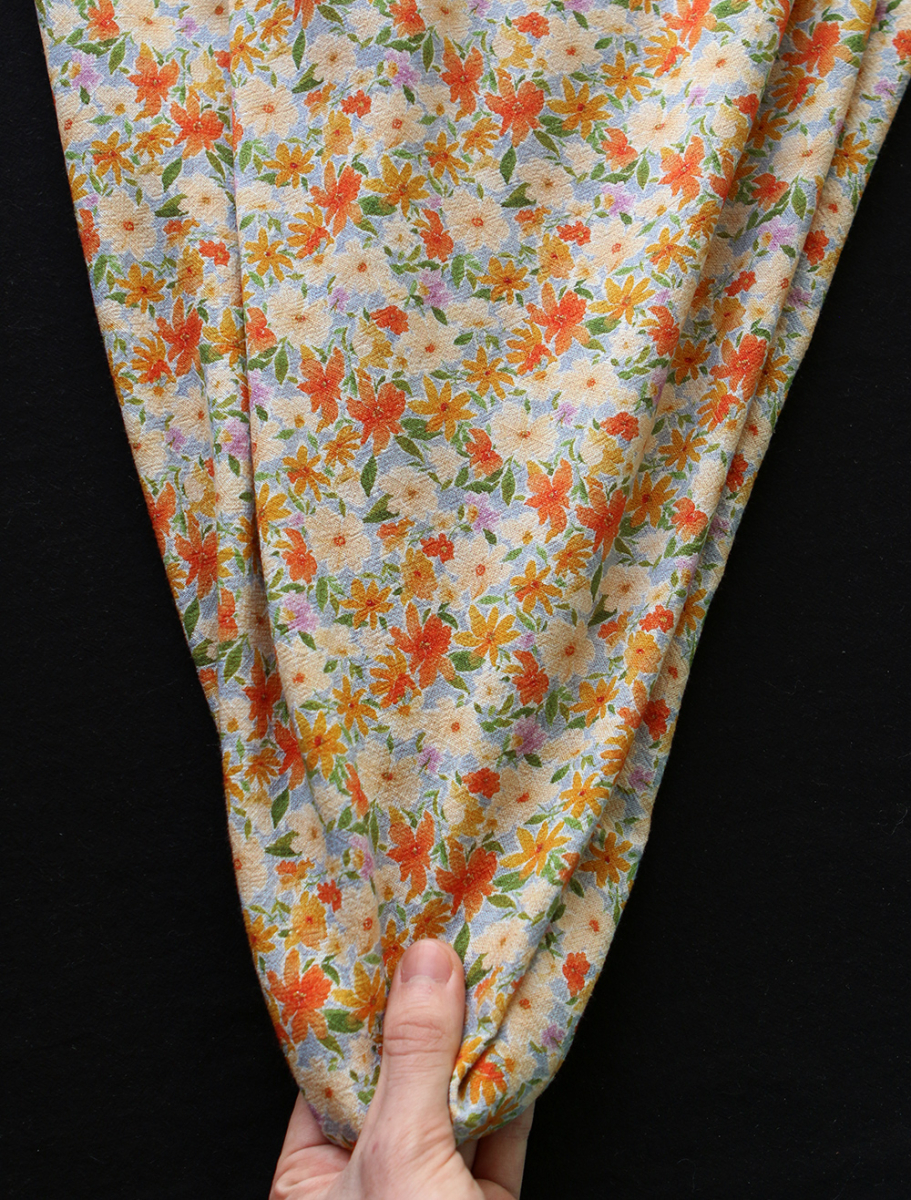 Crêpe lin et viscose imprimé fleuri orangé