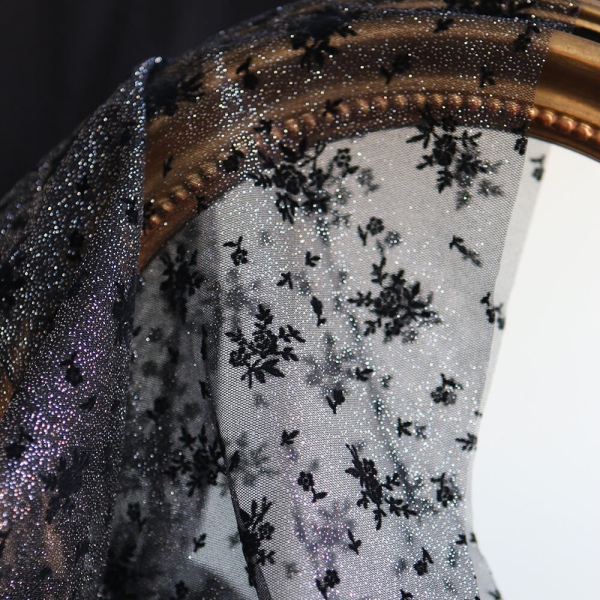 Tulle souple Made in France noir / argenté floqué fleurs velours noir