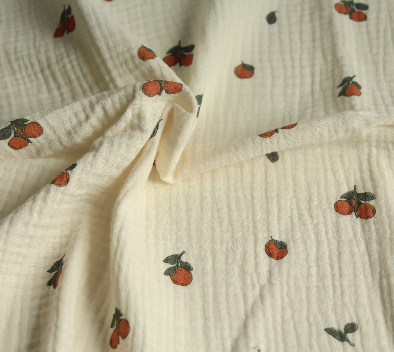 Double gaze de coton BIO écru motif exclusif oranges Tissus issus de l'agriculture biologique  - 3