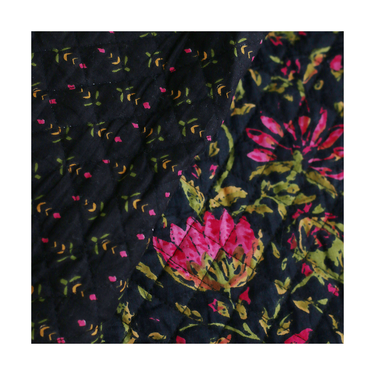 copy of Tissu indien matelassé double face coton hand block largeur 100cm