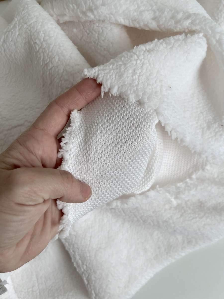 Teddy / moumoute bouclé coloris lait