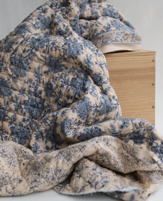 Anjali bleu - Tissu indien matelassé double face coton hand block largeur 100cm