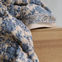 Anjali bleu - Tissu indien matelassé double face coton hand block largeur 100cm