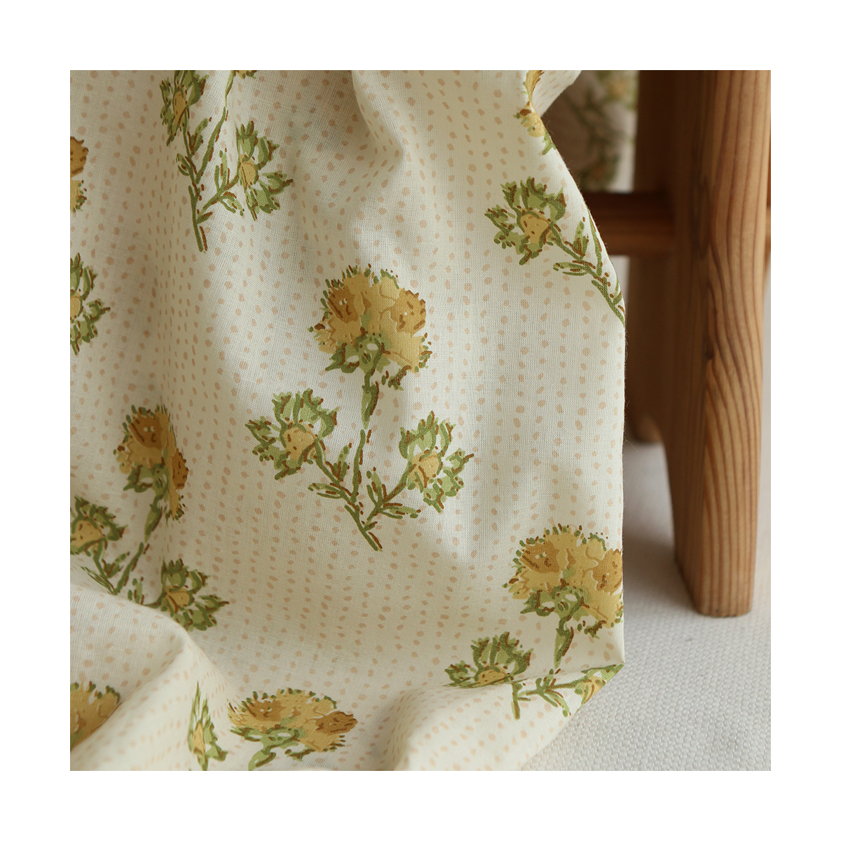 Karishma jaune B - Tissu indien en coton imprimé main Hand Block Artisanal