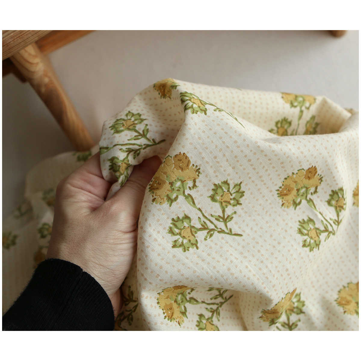 Karishma jaune B - Tissu indien en coton imprimé main Hand Block Artisanal