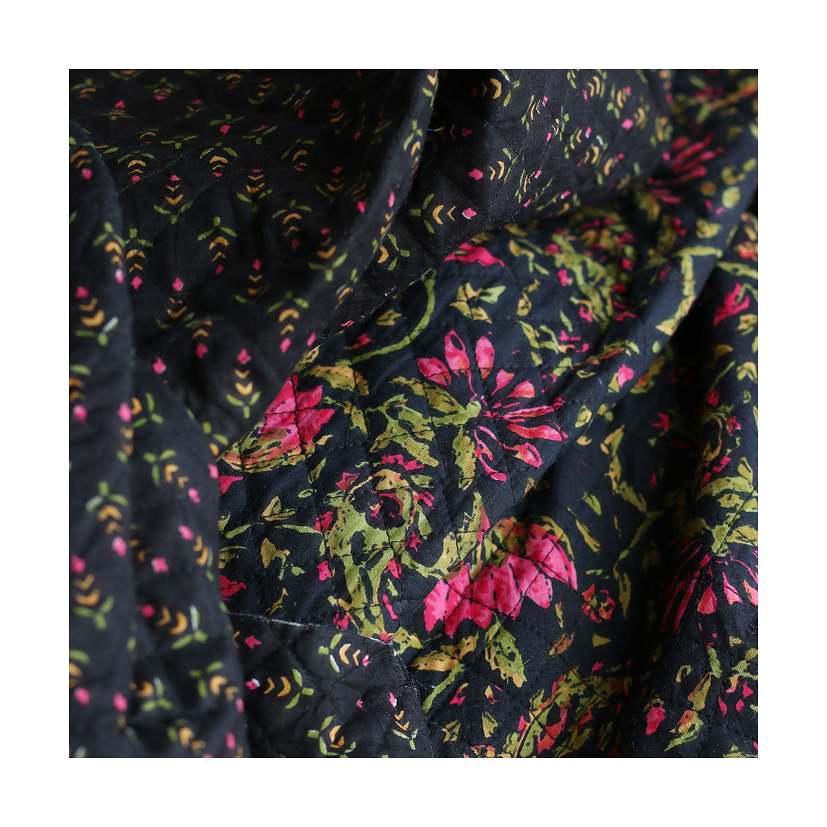 copy of Tissu indien matelassé double face coton hand block largeur 100cm