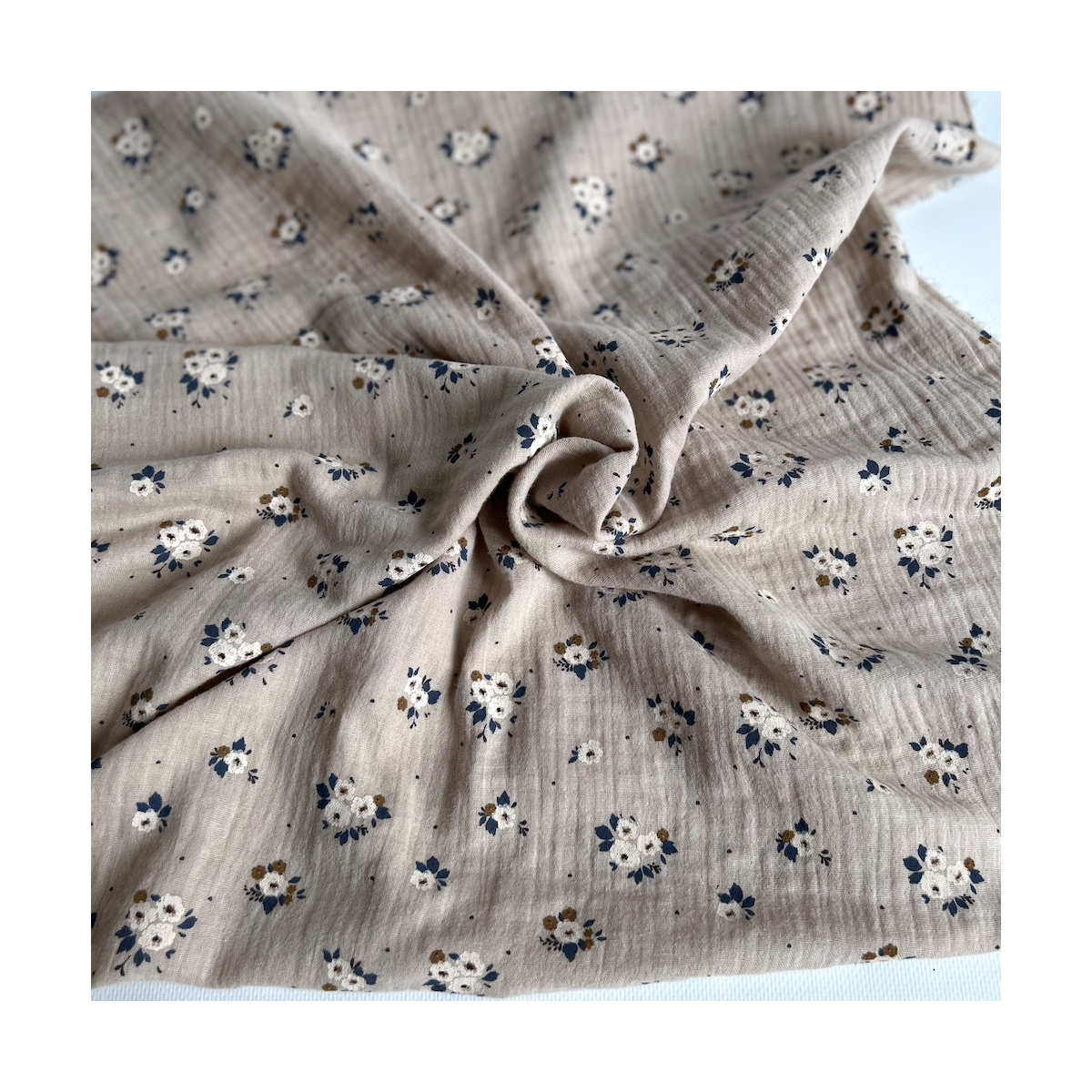 ROZEN - Double gaze de coton BIO grège motif exclusif Rozen Pepper Tissus issus de l'agriculture biologique  - 1