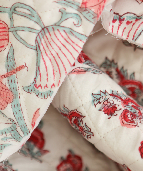 Yamini - Tissu indien matelassé double face coton hand block teal largeur 100cm