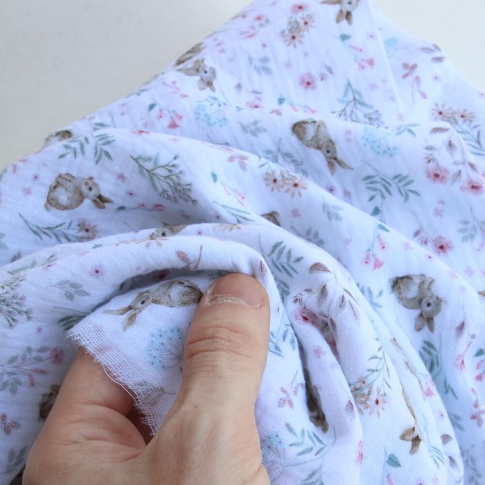 Celia - Double gaze de coton motif petites fleurs et lapins