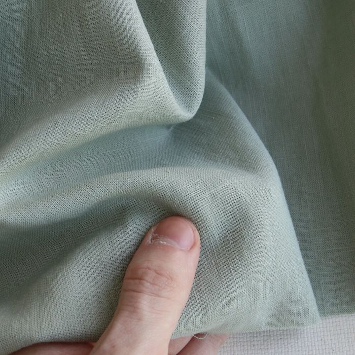 Lin lavé fin coloris vert amande tendre