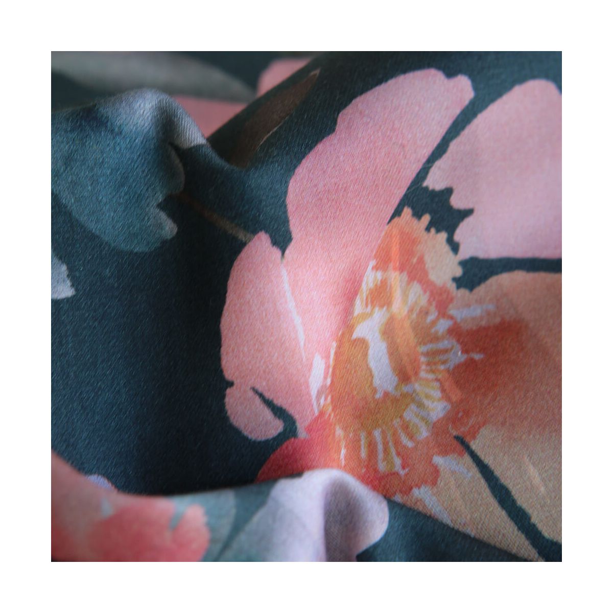 Meline - Coton satiné grandes fleurs aquarelle fond anthracite