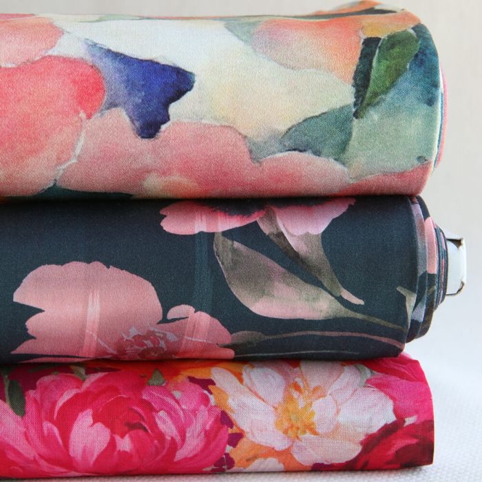 Meline - Coton satiné grandes fleurs aquarelle fond anthracite