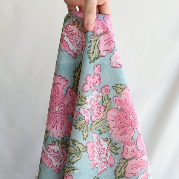 Kyra - Tissu indien en coton imprimé main Hand Block turquoise clair 2