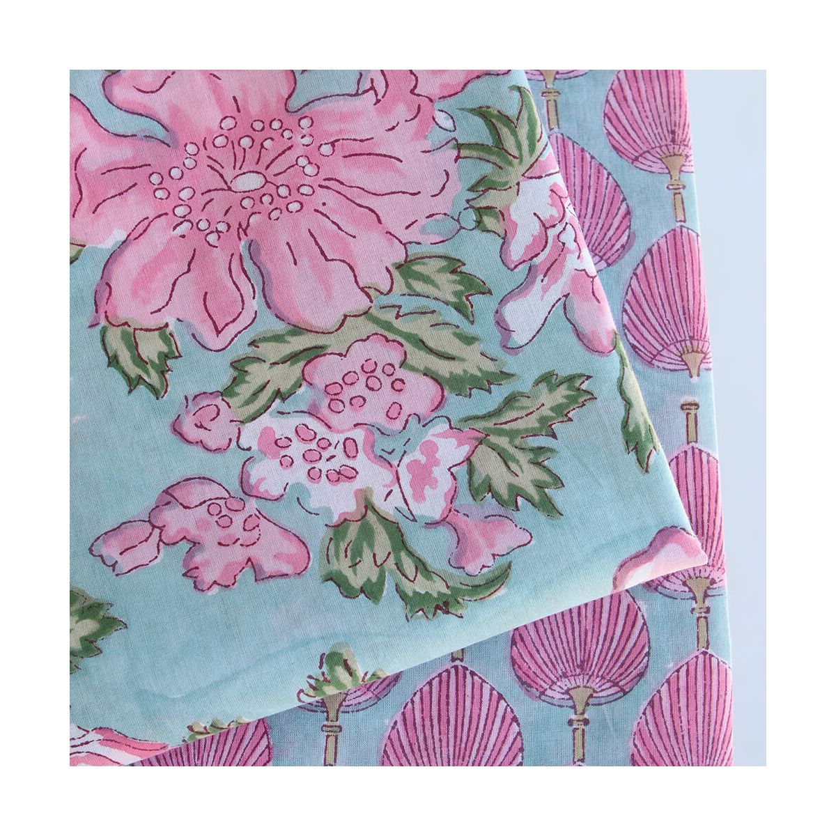 Kyra - Tissu indien en coton imprimé main Hand Block turquoise clair