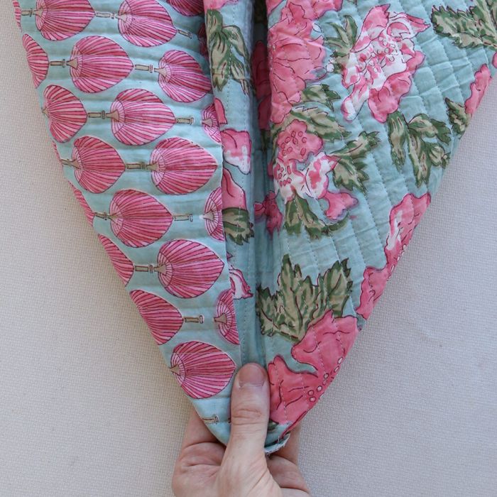 Kyra- Tissu indien matelassé double face coton hand block largeur 100cm
