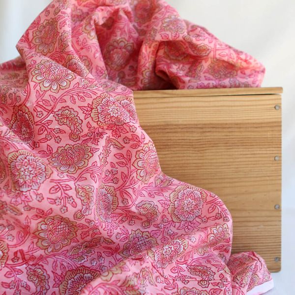 Navya - Tissu indien en coton imprimé main Hand Block corail