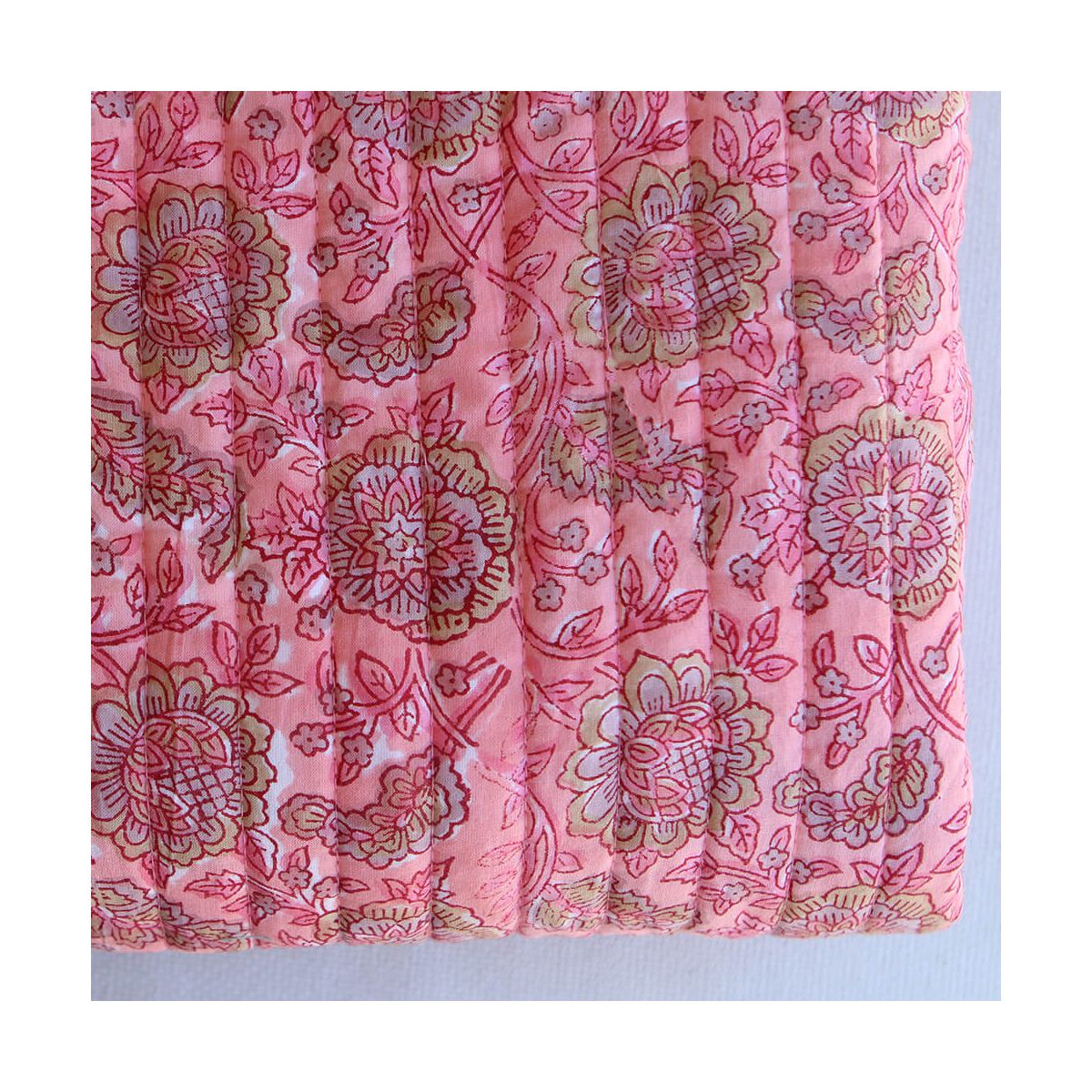 Navya - Tissu indien matelassé double face coton hand block largeur 100cm