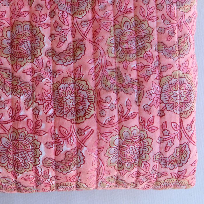 Navya - Tissu indien matelassé double face coton hand block largeur 100cm