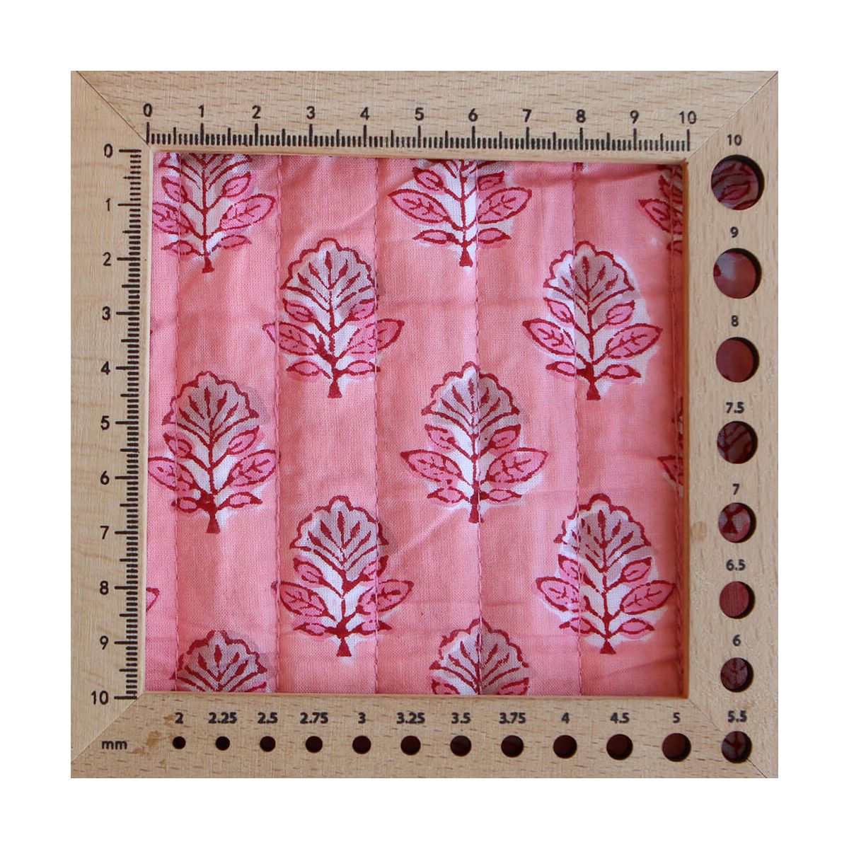 Navya - Tissu indien matelassé double face coton hand block largeur 100cm