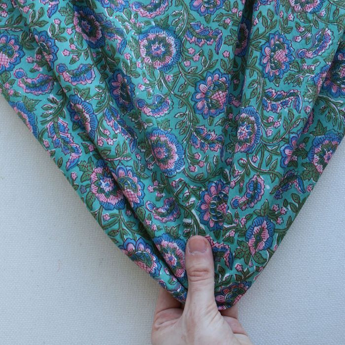 Sona - Tissu indien en coton imprimé main Hand Block vert menthe