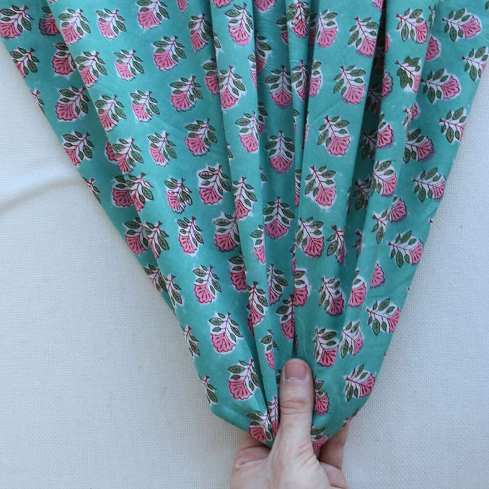 SonaB - Tissu indien en coton imprimé main Hand Block vert menthe