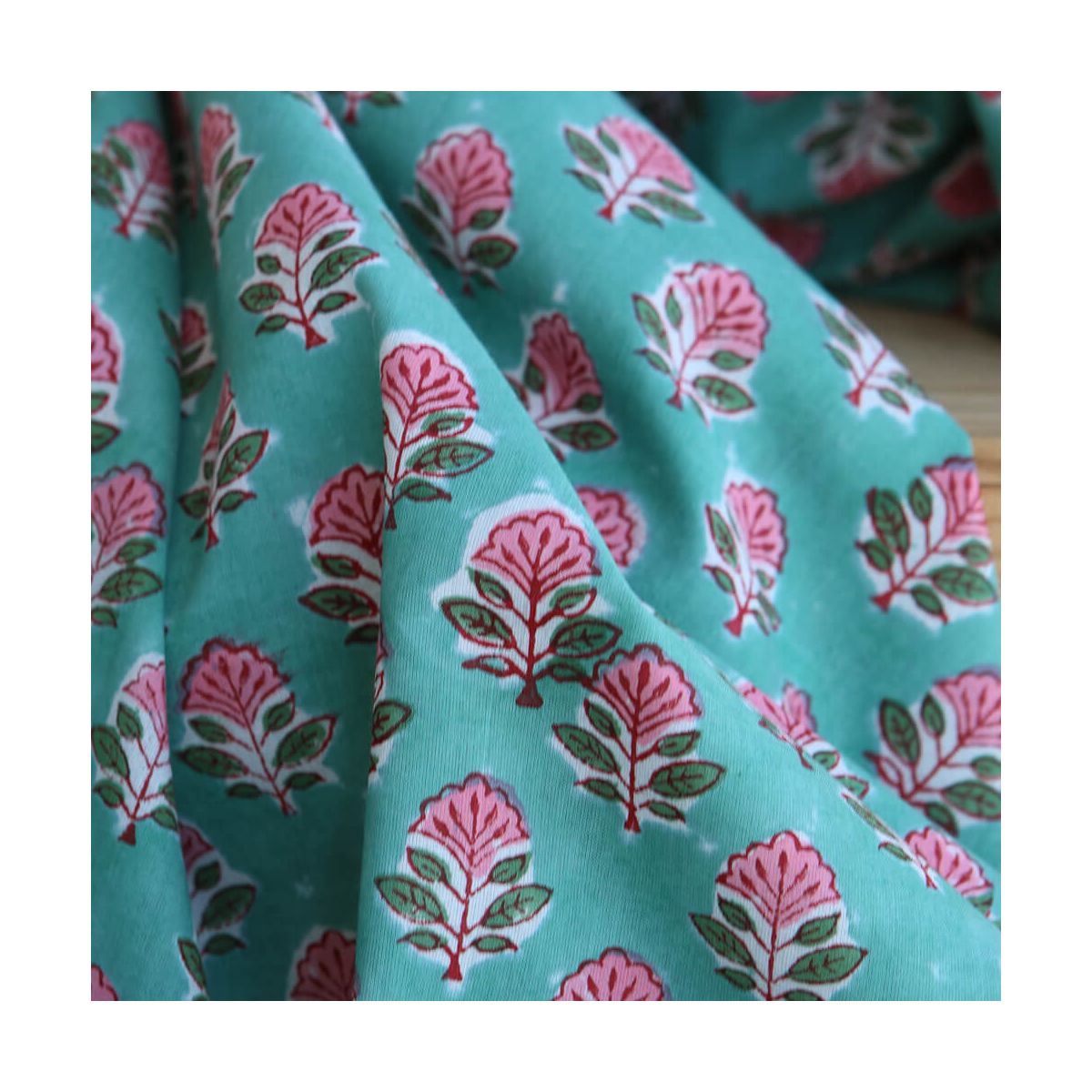 SonaB - Tissu indien en coton imprimé main Hand Block vert menthe