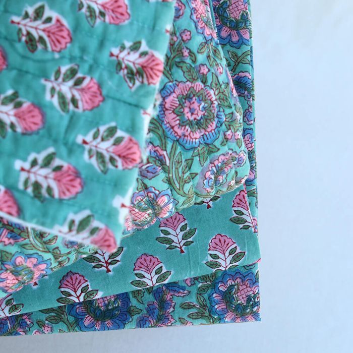 SonaB - Tissu indien en coton imprimé main Hand Block vert menthe