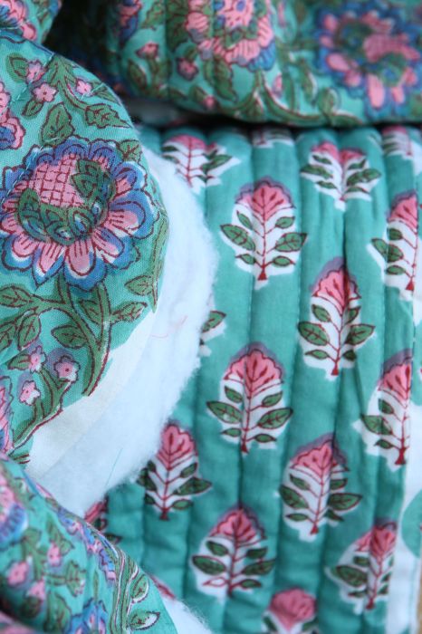 Sona - Tissu indien matelassé double face coton hand block largeur 100cm