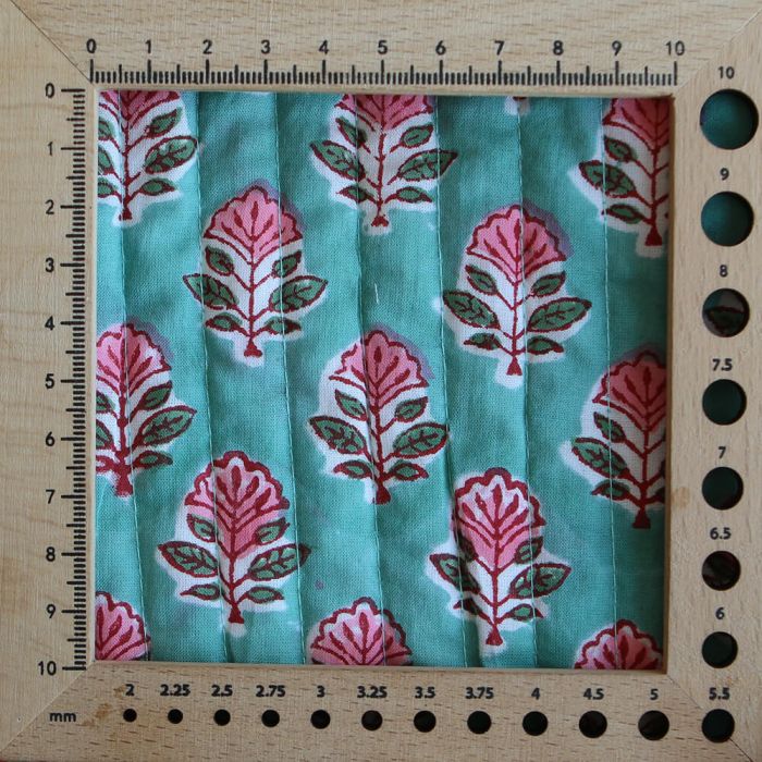 Sona - Tissu indien matelassé double face coton hand block largeur 100cm