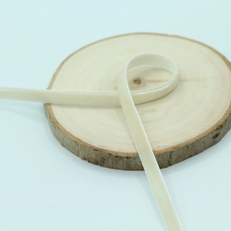 Ruban velours 7mm x1m écru