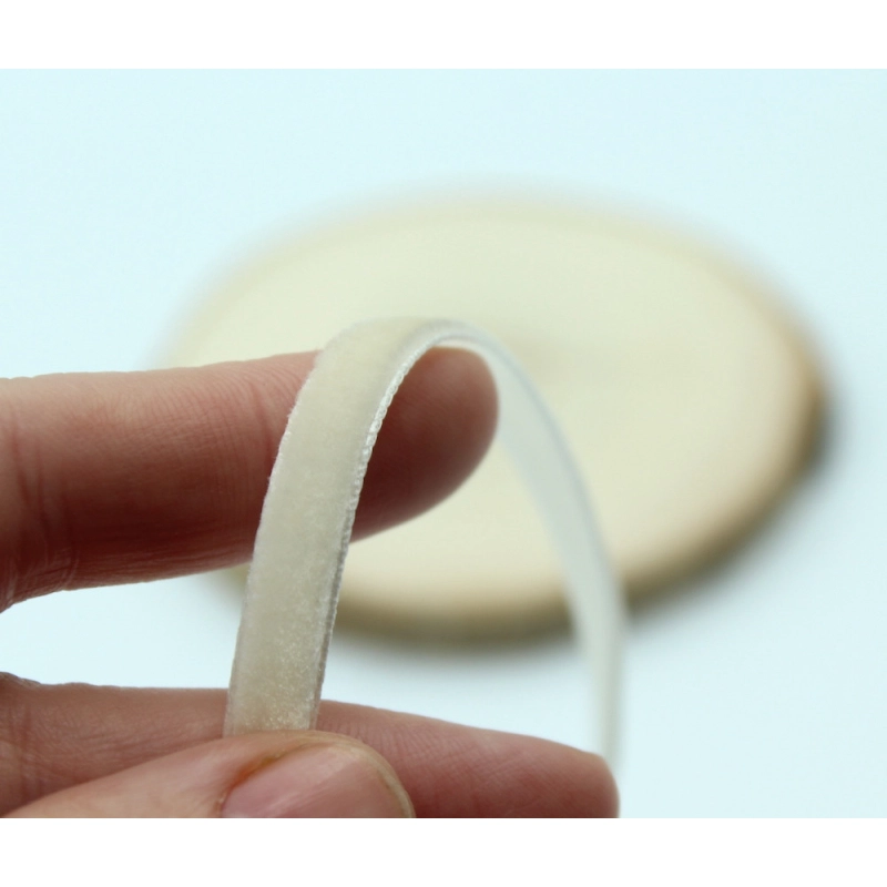 Ruban velours 7mm x1m écru