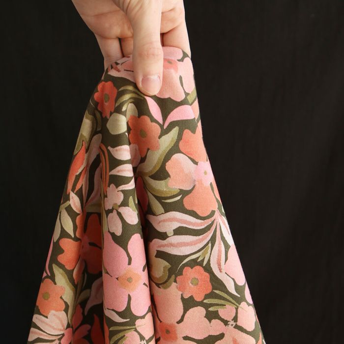 copie de Lea - Tissu sweat exclusif graou noir et châtaigne fond beige poudré