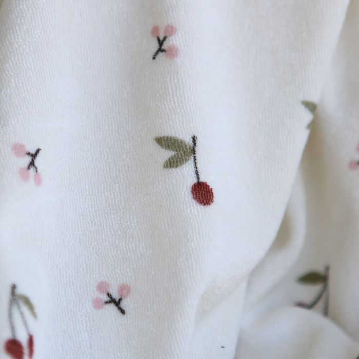 Jersey de coton fond blanc lait imprimé cerises