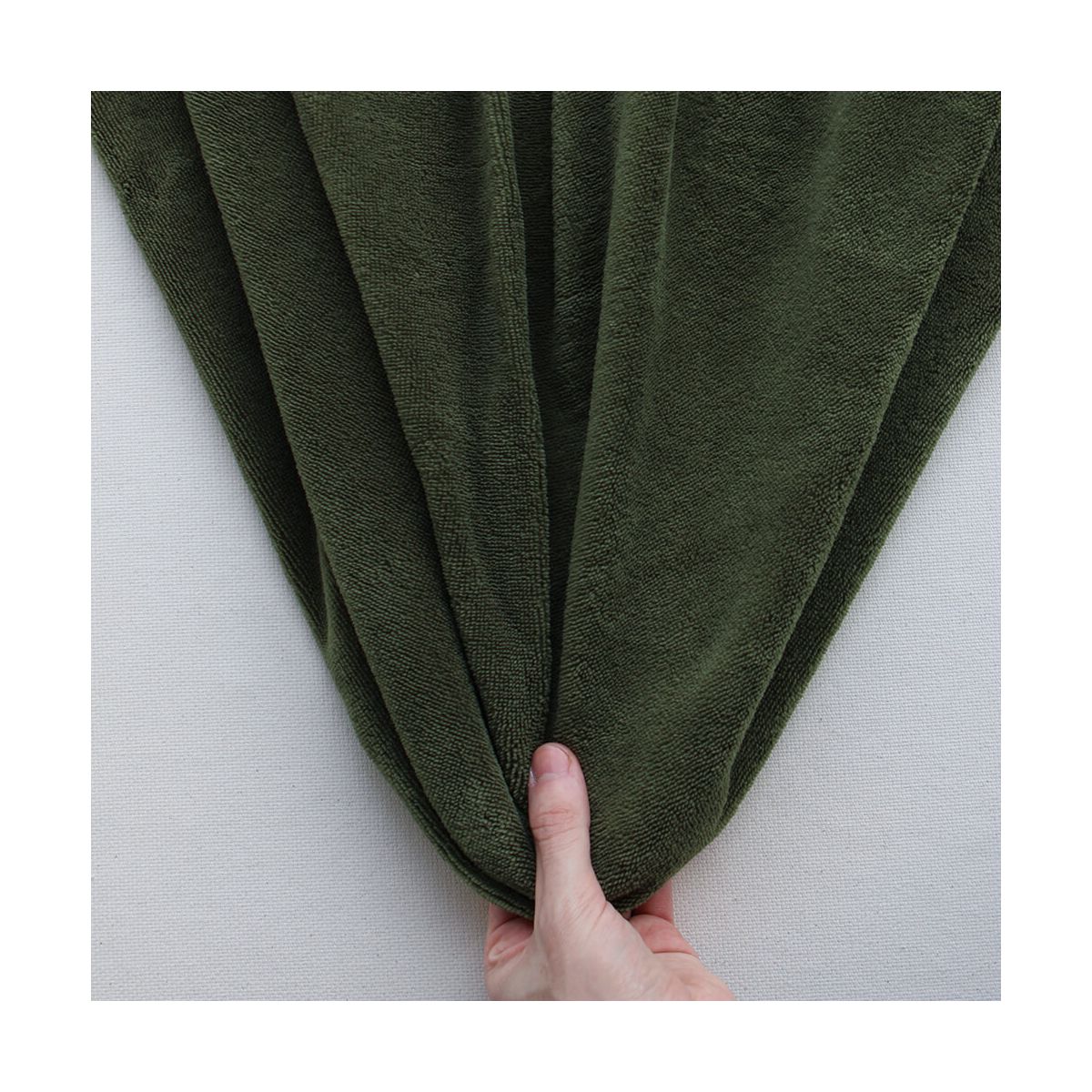 Eponge bambou / coton doudou coloris vert olive