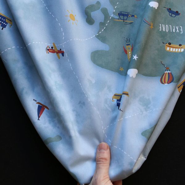 Popeline de coton imprimé planisphère ludique autour du monde 2