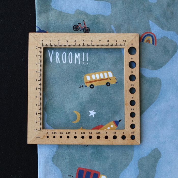 copie de Popeline de coton imprimé fleurs vert et jaune