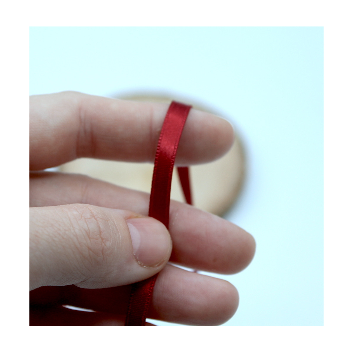 Ruban satin 6mm x1m rouge Hermès Ruban satin 6mm x1m rouge Hermès