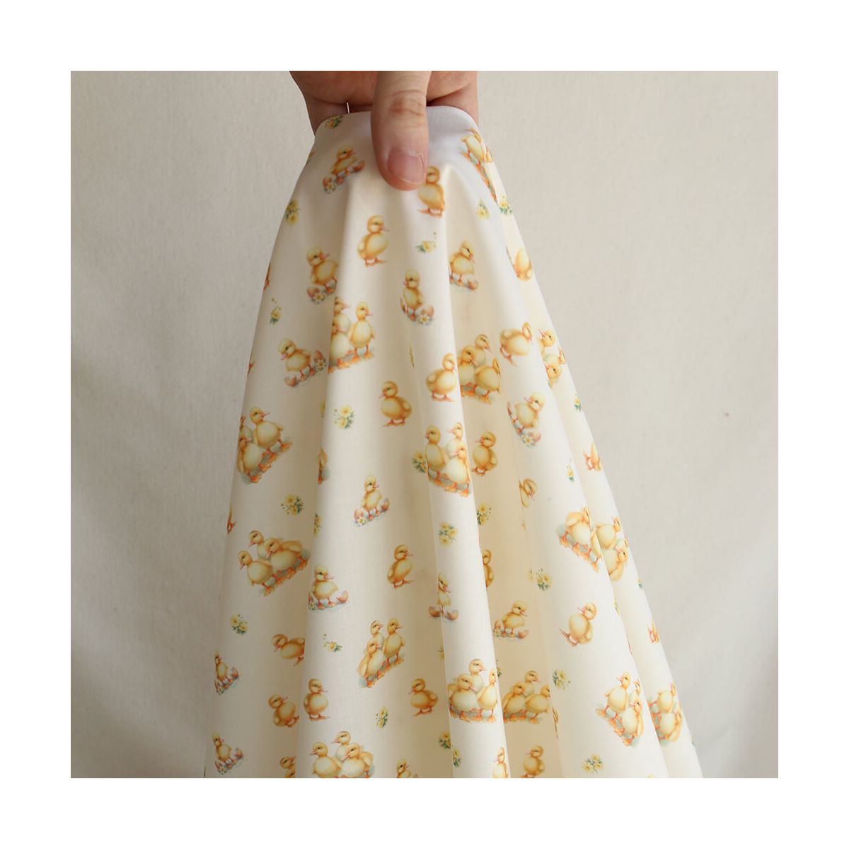 Gaston - Popeline douce coton organique fond écru imprimé canetons