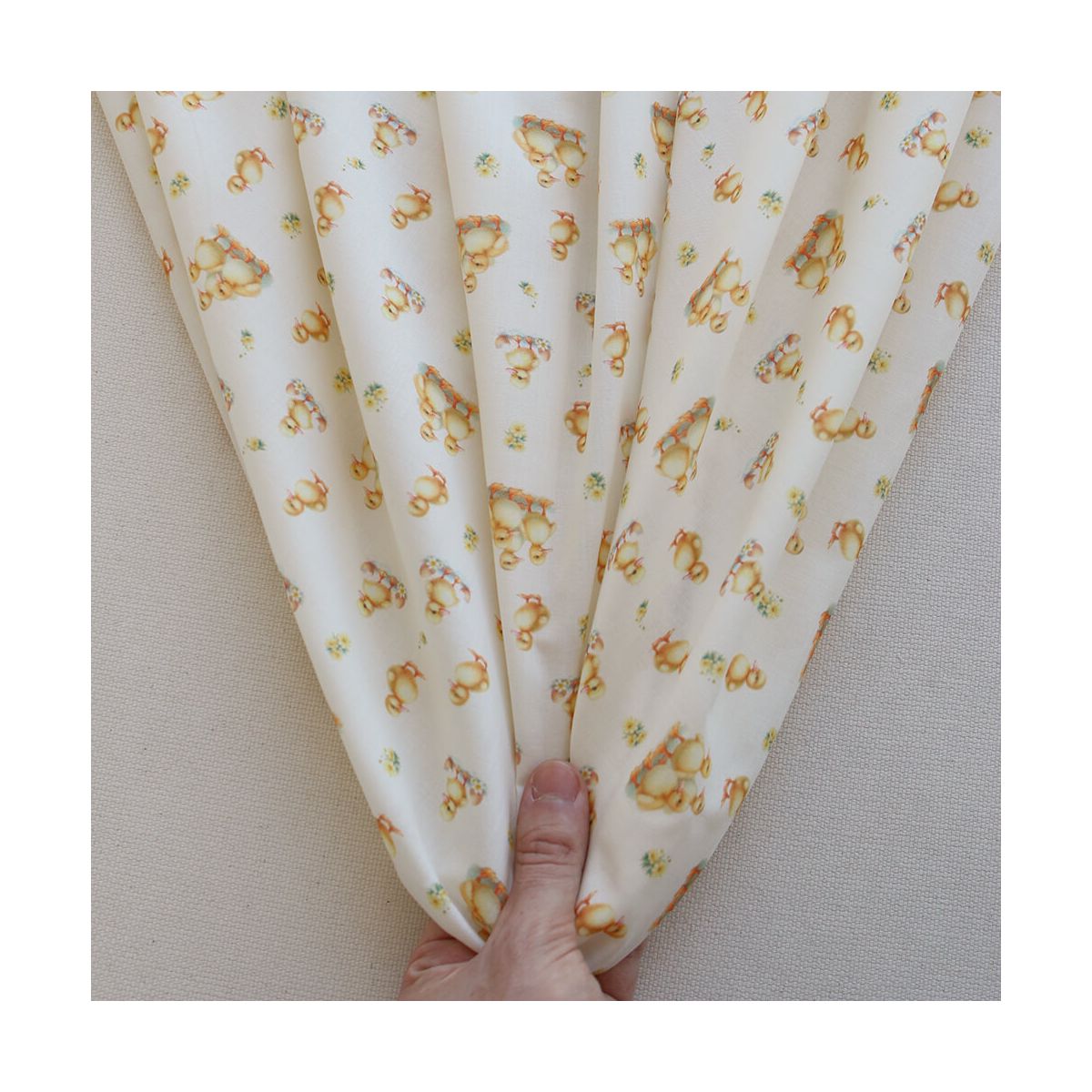 Gaston - Popeline douce coton organique fond écru imprimé canetons