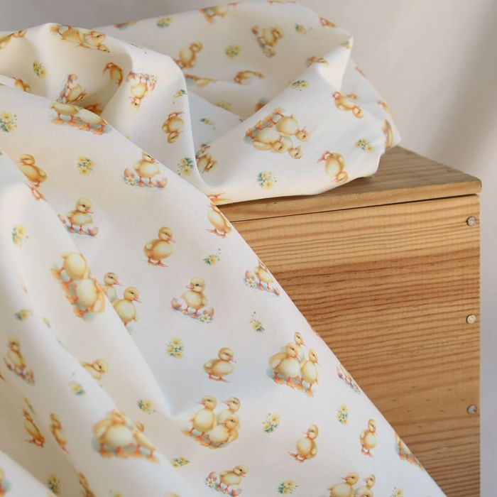 Gaston - Popeline douce coton organique fond écru imprimé canetons