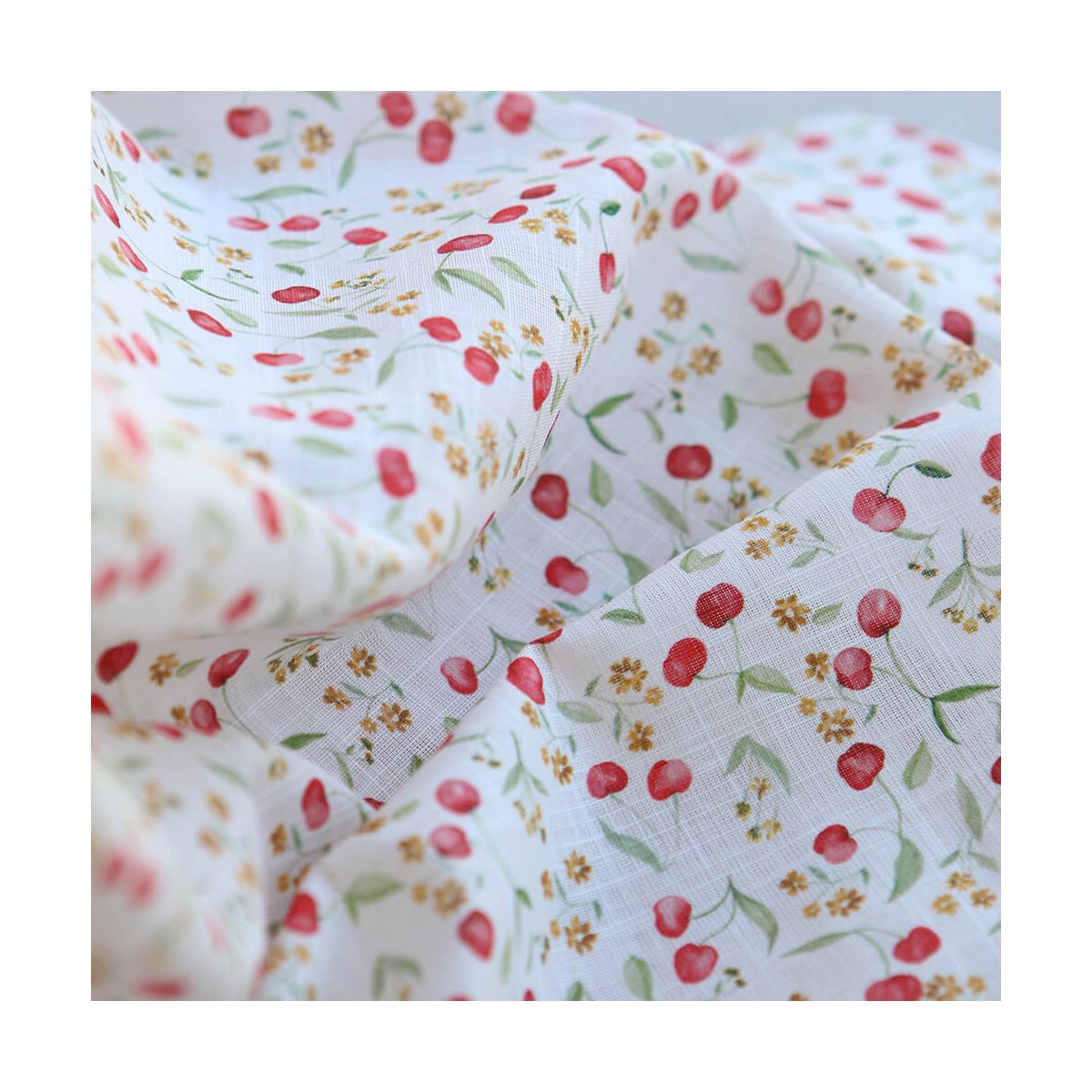 Cerisa - Popeline de coton BIO flamée / rustique motif cerise