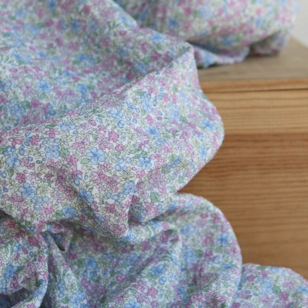 Victoire - Double gaze de coton BIO motif petites fleurs pastel