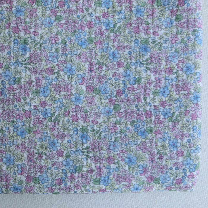 Victoire - Double gaze de coton BIO motif petites fleurs pastel